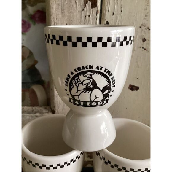 ACME Home Works Foghorn Leghorn Egg Cups “Take A Crack At The Best - Eat Eggs” D - Picture 2 of 7